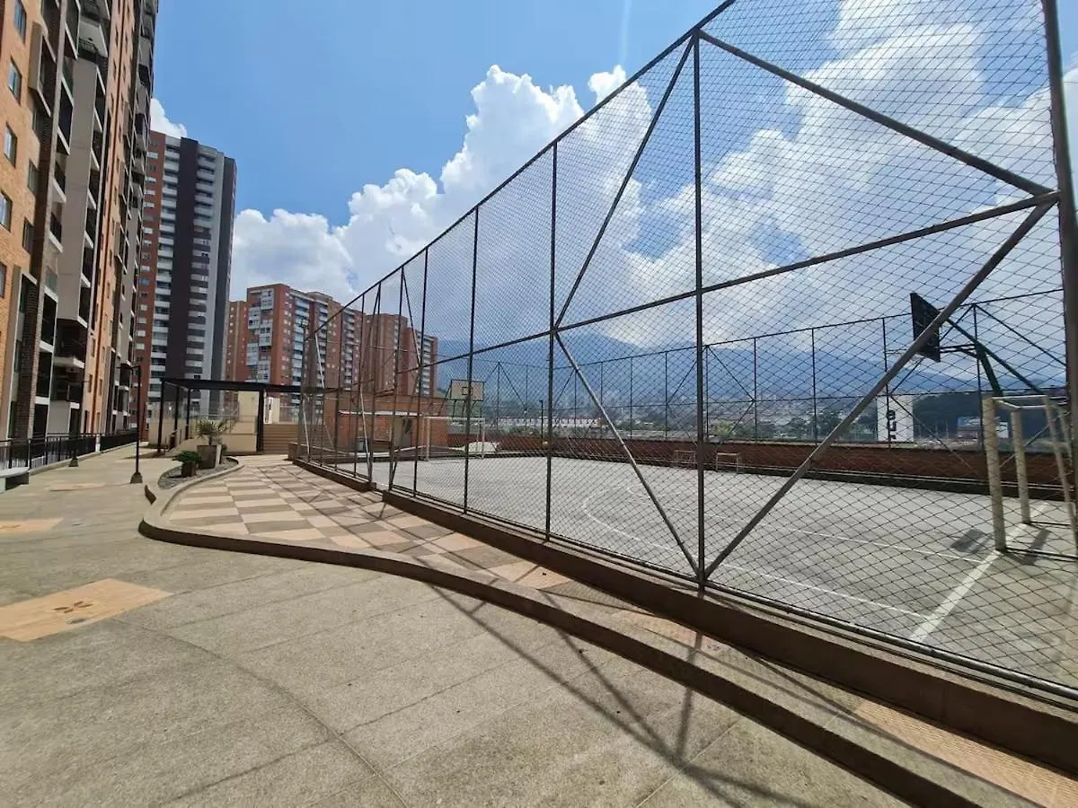 Apartamento Turistico Cerca A La Estacion Del Metro Sabaneta